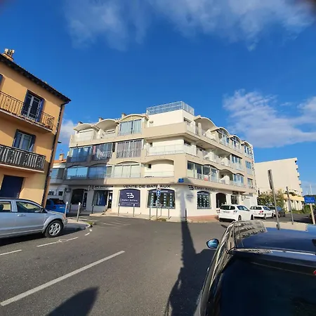 Aux Pieds De La Marina Avec Wifi Et Clim