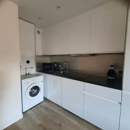 Appartement Aux Pieds De La Marina Avec Wifi Et Clim *